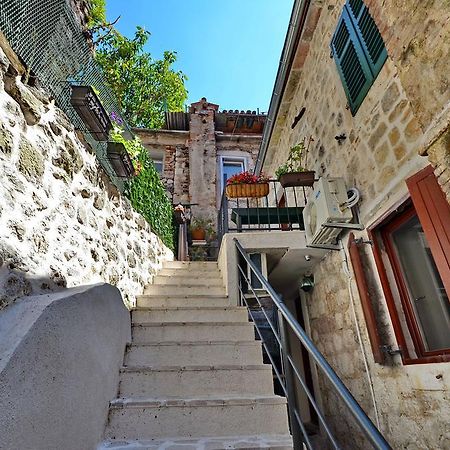 Apartments Historic Stone House Kotor Szoba fotó