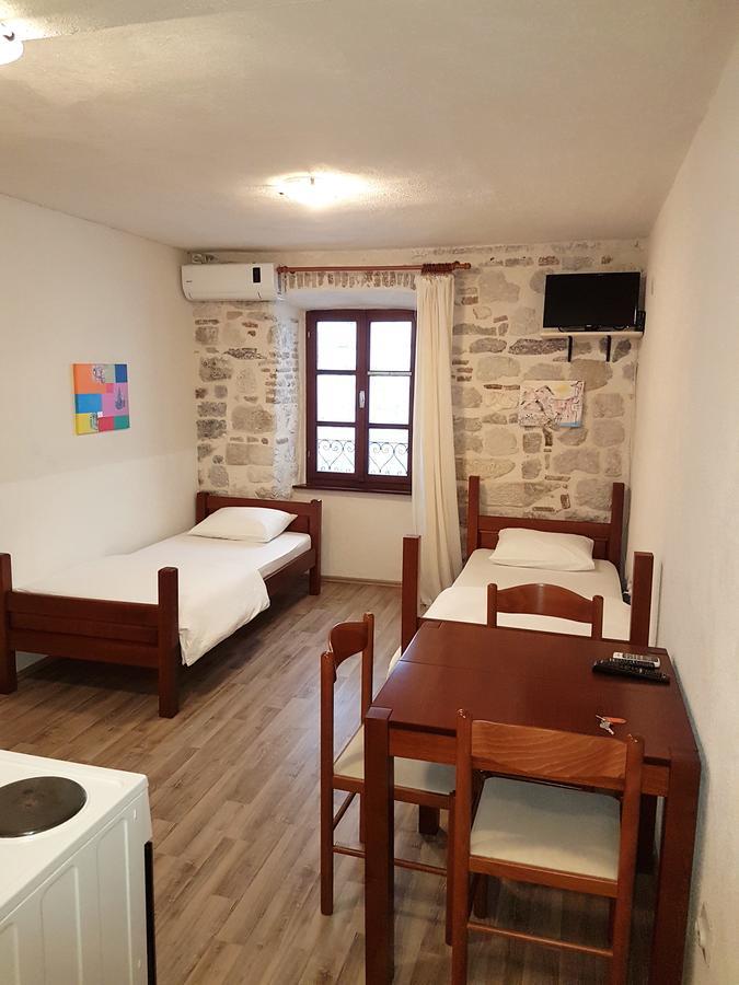 Apartments Historic Stone House Kotor Kültér fotó